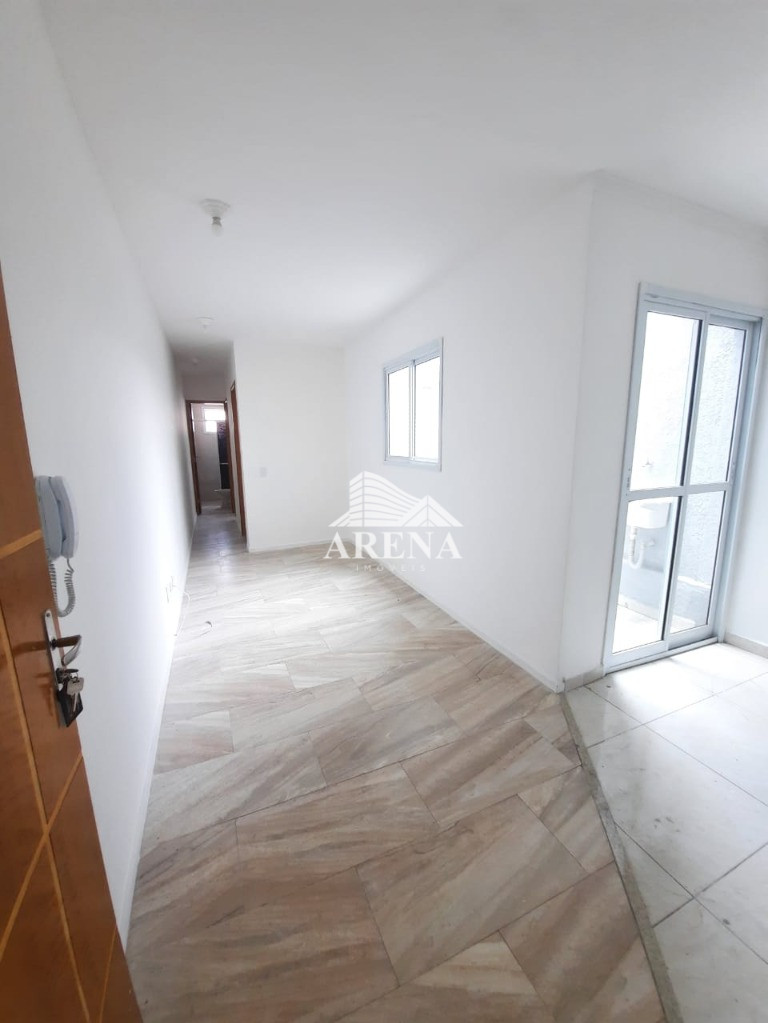 V. TIBIRIÇÁ - APTº S/ CONDOMÍNIO - 46m² (40m² A.U. + 6m² QUINTAL) - 2 DORMITÓRIOS - SALA - COZINHA -