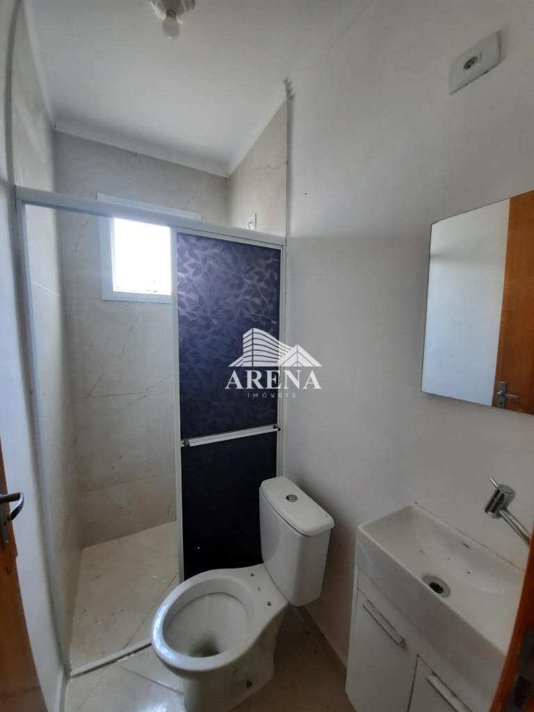 V. TIBIRIÇÁ - APTº S/ CONDOMÍNIO - 46m² (40m² A.U. + 6m² QUINTAL) - 2 DORMITÓRIOS - SALA - COZINHA -