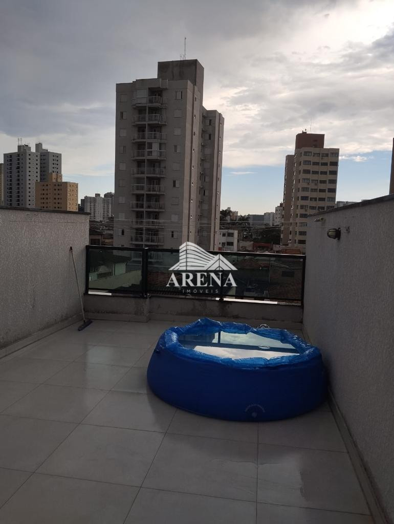 Santa Terezinha - Cobertura baixo condomínio 100m².