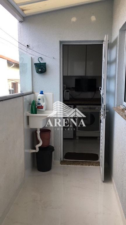 Apartamento sem condomínio de 76m² na Vila Metalúrgica!São 03 dormitórios (sendo 01 suíte) com sacad