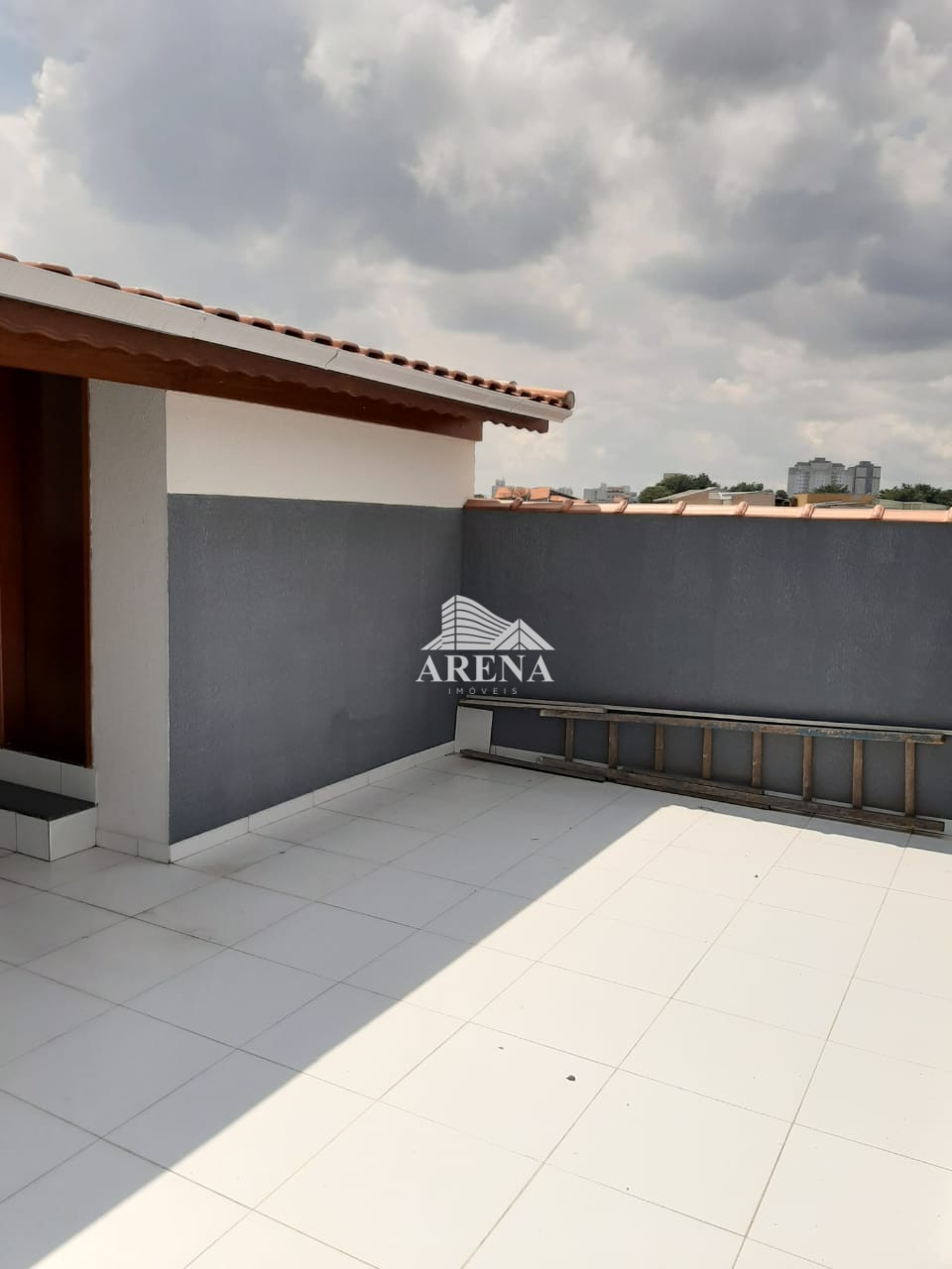 Cobertrua Vila Bela Vista com 2 dormitórios ( 1 suíte)