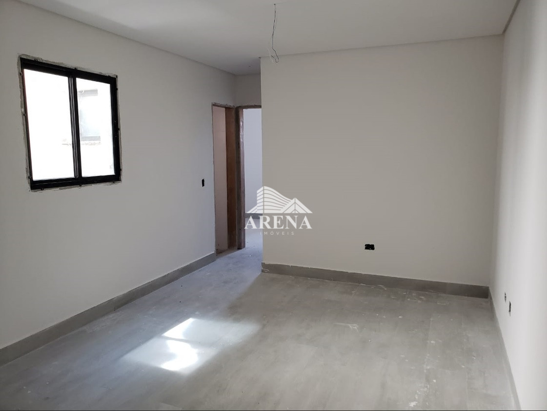 COBERTURA  SEM CONDOMINIO com 2 dormitórios ( 1 suíte)