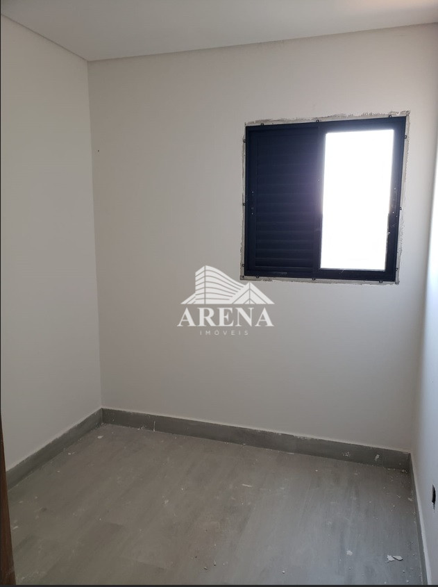 COBERTURA  SEM CONDOMINIO com 2 dormitórios ( 1 suíte)