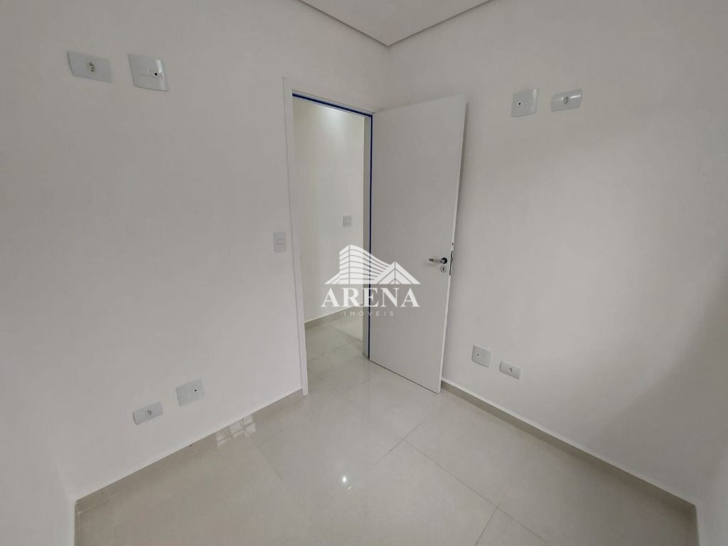 Apto baixo condomínio  Vila Curuçá - 3 dormitórios ( 1 suíte)