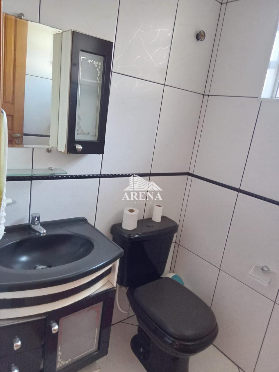 Casa com 3 dormitórios + galpão no Jardim Santo Antônio