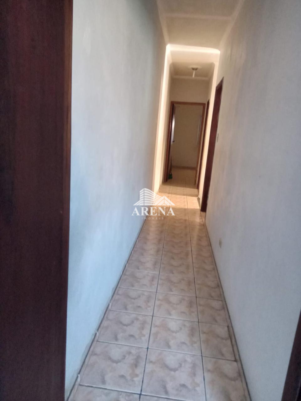 Casa com 3 dormitórios + galpão no Jardim Santo Antônio