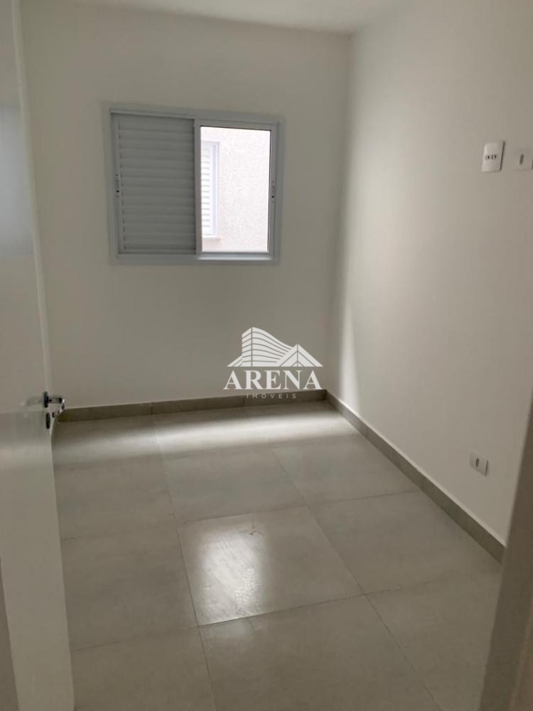 Cobertura de frente para rua, com 95 m² , com 2 dormitórios, sala, cozinha, banheiro, área de serviç