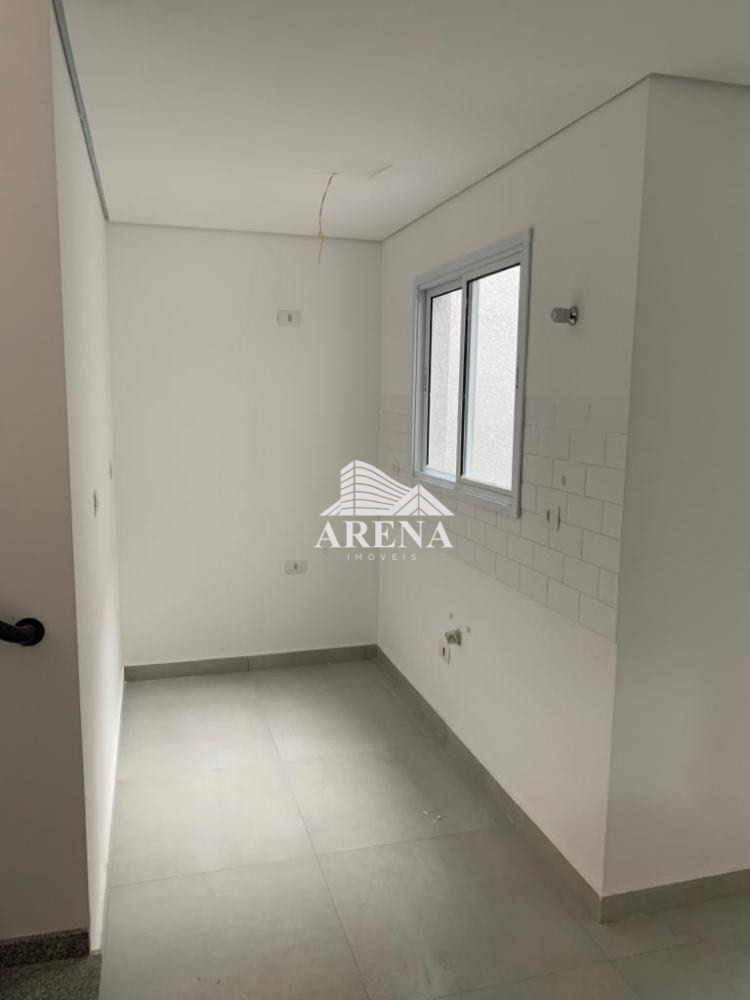 Cobertura de frente para rua, com 95 m² , com 2 dormitórios, sala, cozinha, banheiro, área de serviç