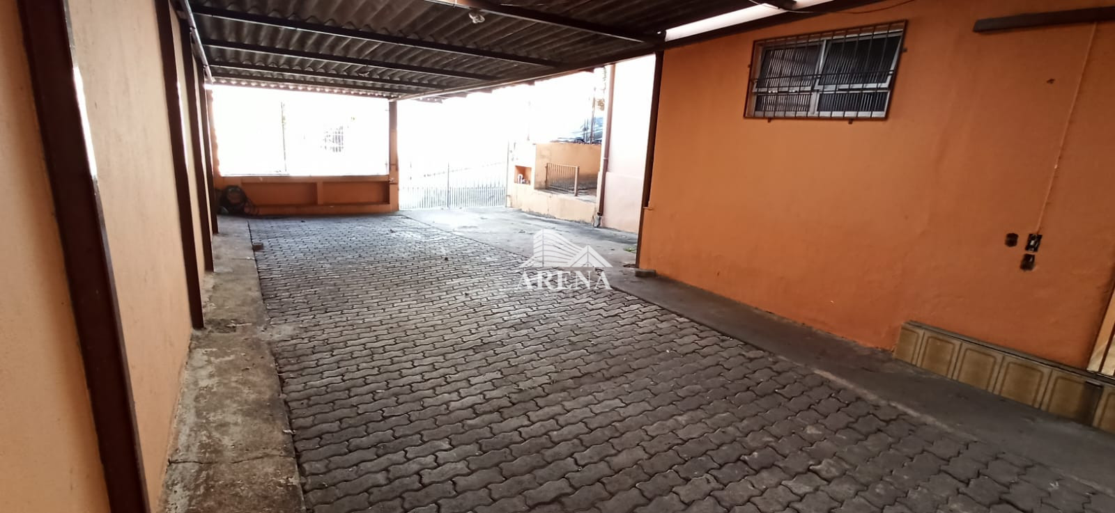 Terreno de 240 m² (12X20) com imóvel na VILA GILDA