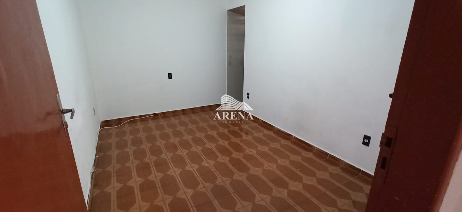 Terreno de 240 m² (12X20) com imóvel na VILA GILDA