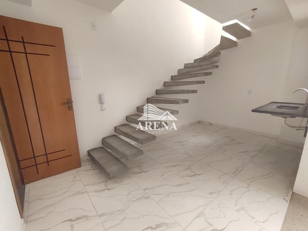 Linda cobertura  s/c 97,97 m². com 2 dormitórios ( 1 suite), 1 vaga (Condomínio com 4 aptos tipo e 4