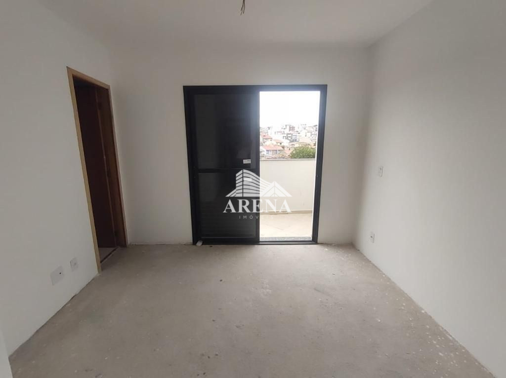 Linda cobertura  s/c 97,97 m². com 2 dormitórios ( 1 suite), 1 vaga (Condomínio com 4 aptos tipo e 4