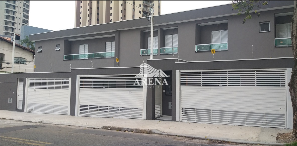 Sobrados com 2 dormitórios sendo 2 suítes, sala, cozinha, banheiro, lavanderia e 2 vagas de garagem.