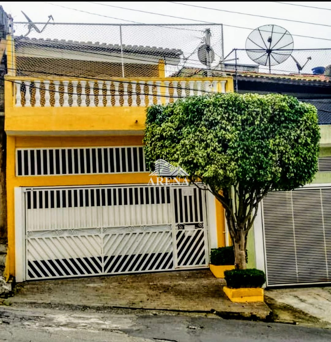 Sobrado no Condomínio Maracanã