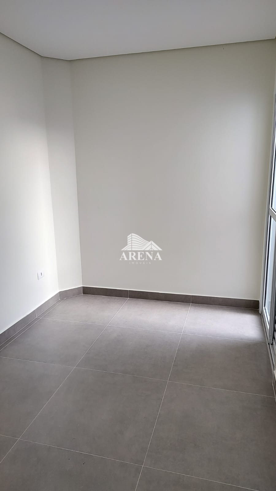 APARTAMENTO de 2 Dormitórios na Vila Floresta