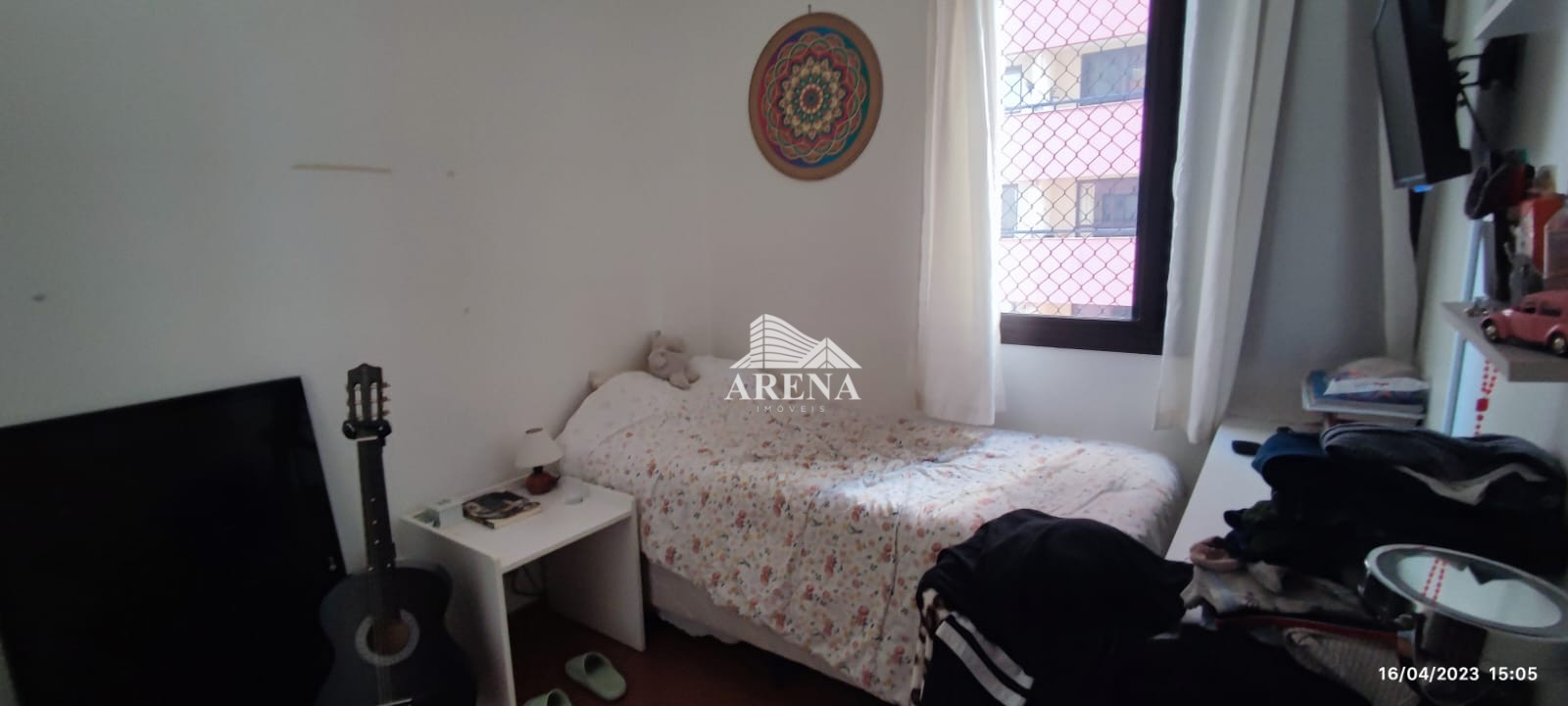 Apartamento na Vila Gilda com 3 dormitórios ( 1 suíte)