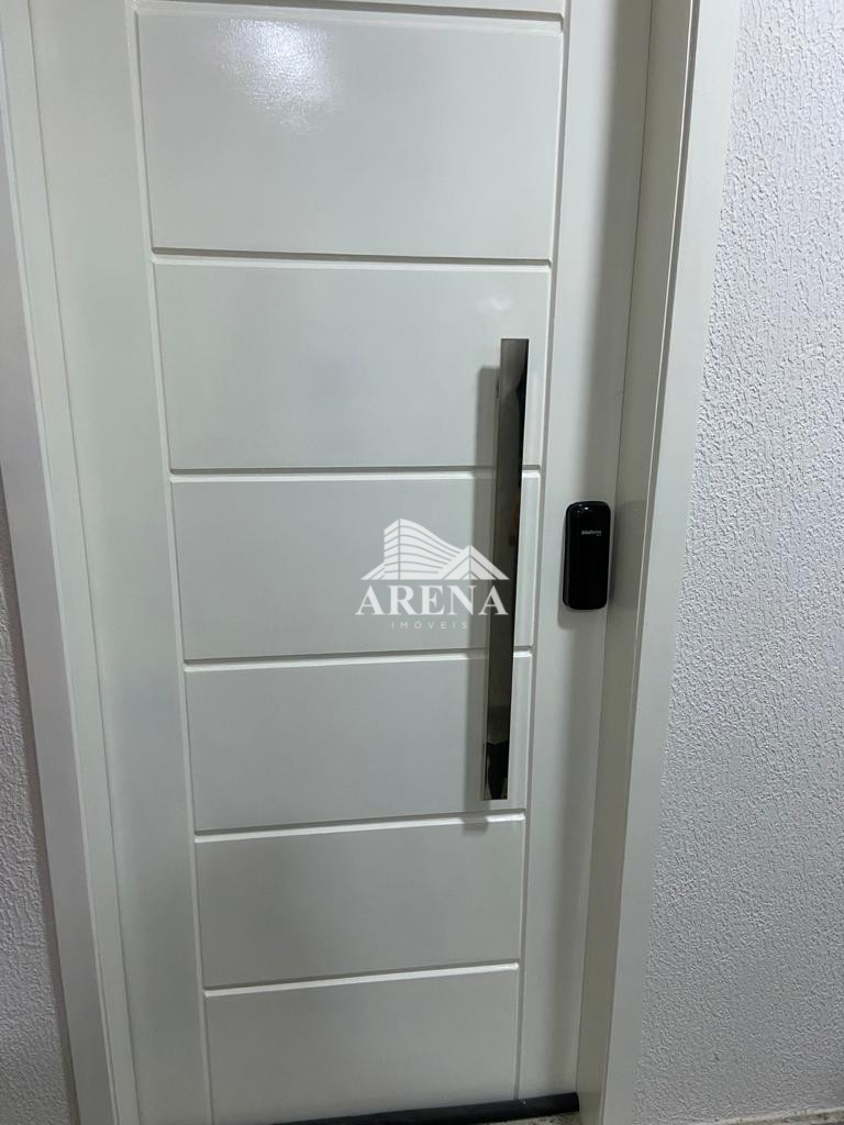 Apto s/c com 3 dormitórios ( 1 suite e 2 closets) no Parque das Nações