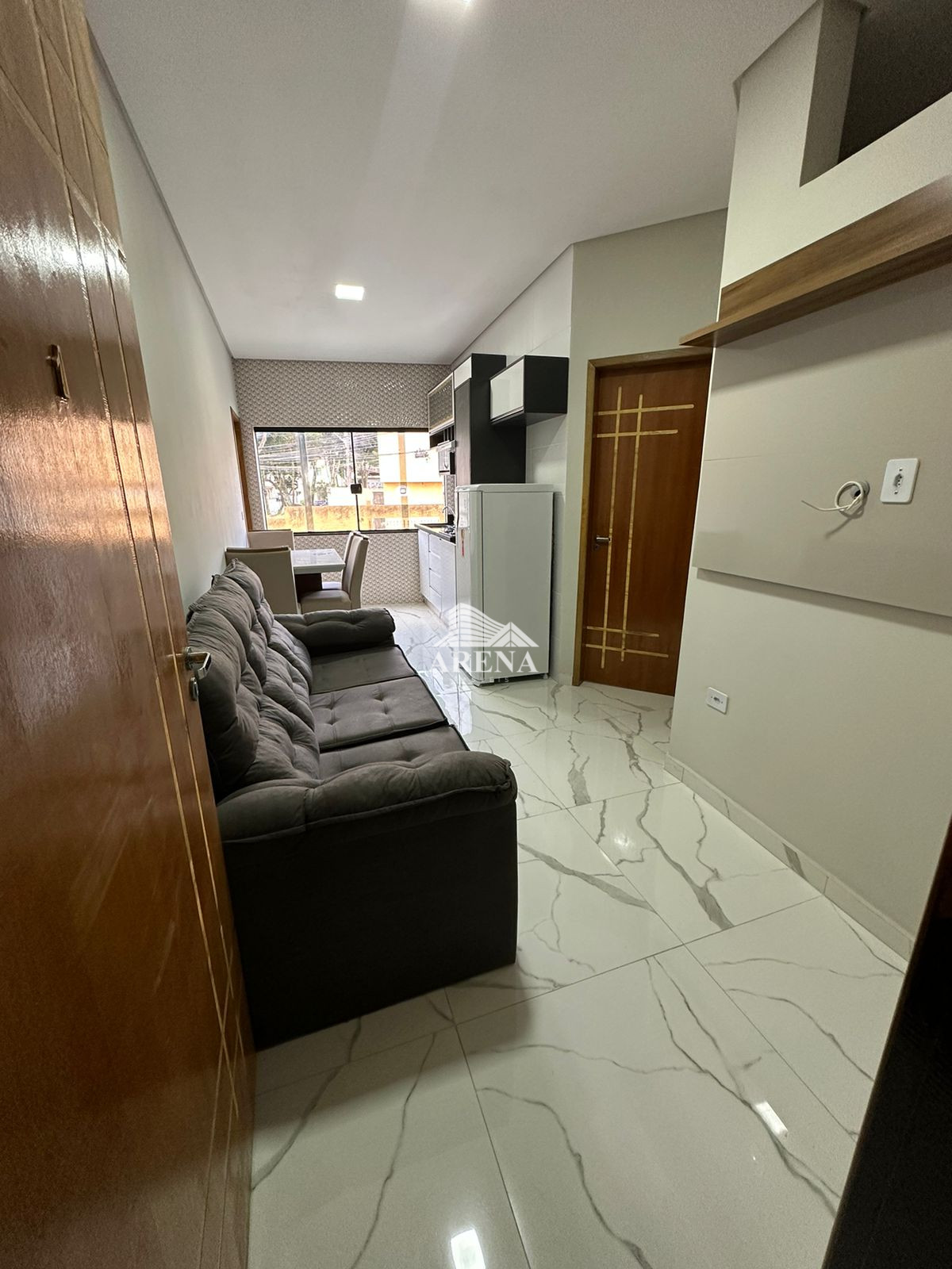 APTO COM QUARTO, SALA E COZINHA INTEGRADA E BANHEIRO POR APENAS  R$ 220.000,00