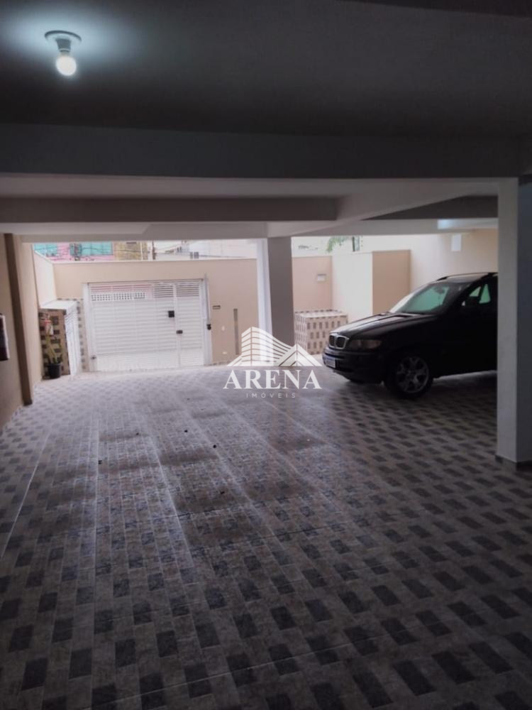 Apto sem condomínio com 2 dormitórios ( 1 suíte) , sala, cozinha, banheiro, lavanderia 1 vaga. Próx