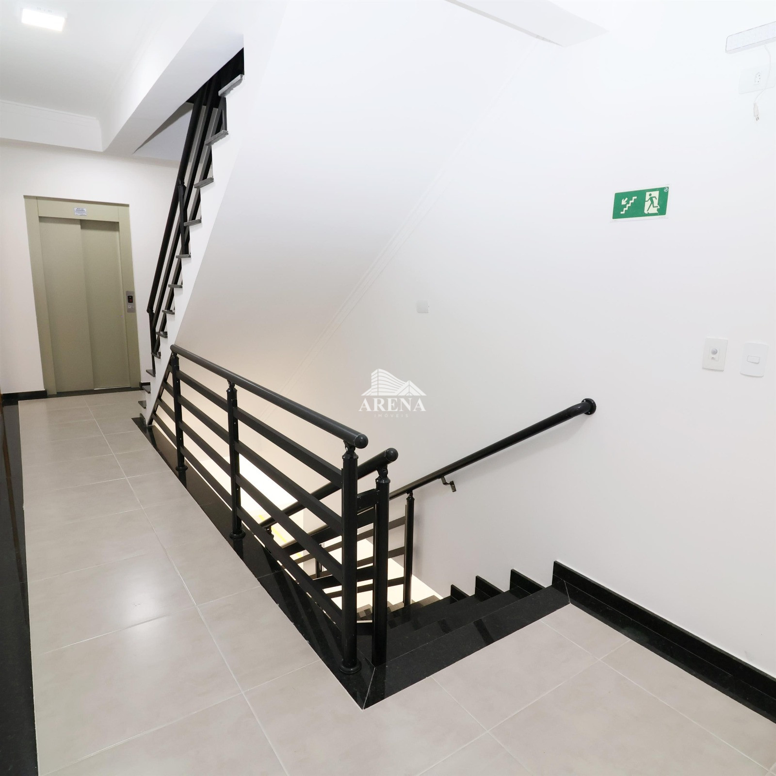 Apto de baixo condomínio no Bairro Campestre