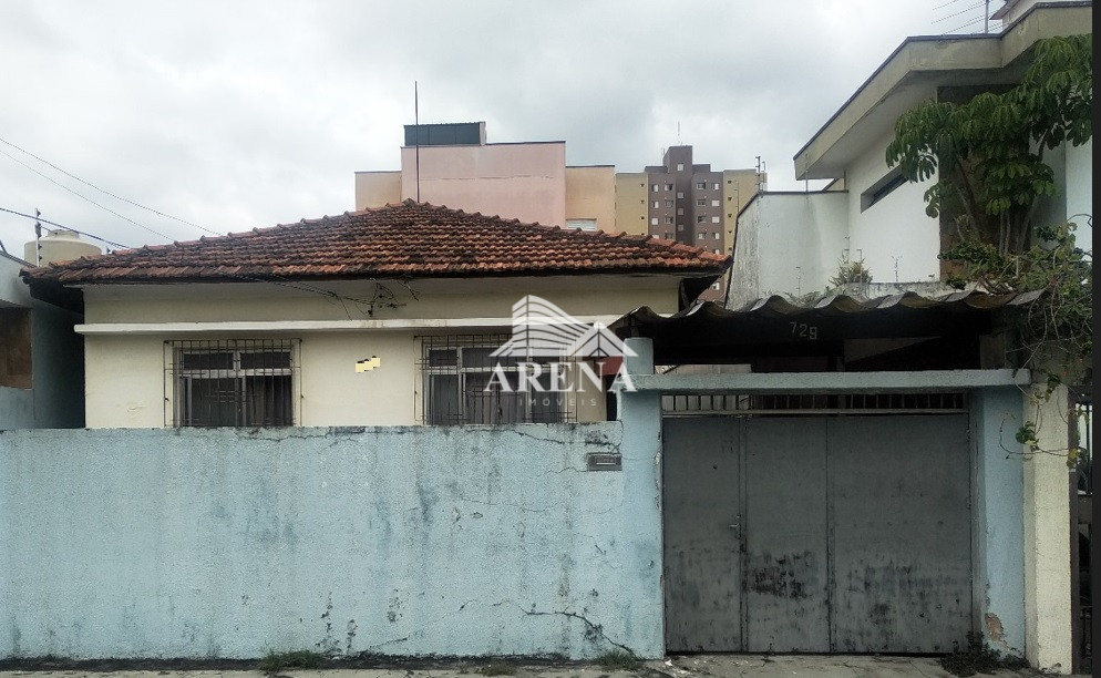 Terreno com imóvel antigo no Jardim Bela Vista