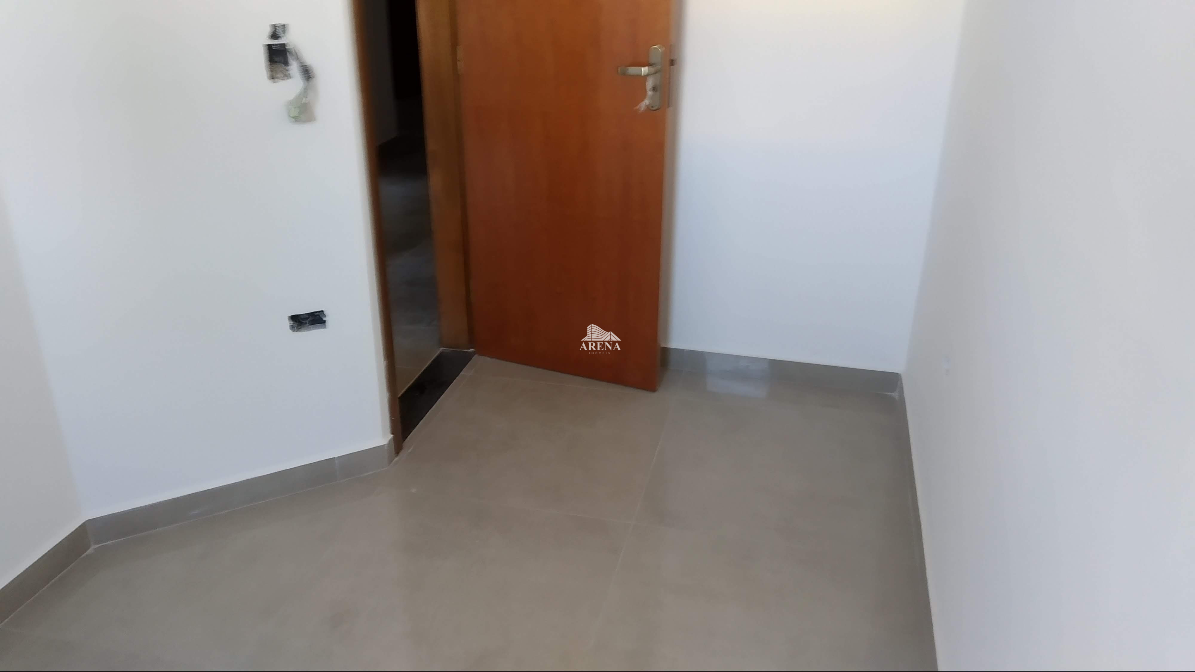 APARTAMENTO COBERTURA  BAIXO COND.  JARDIM ALVORADA