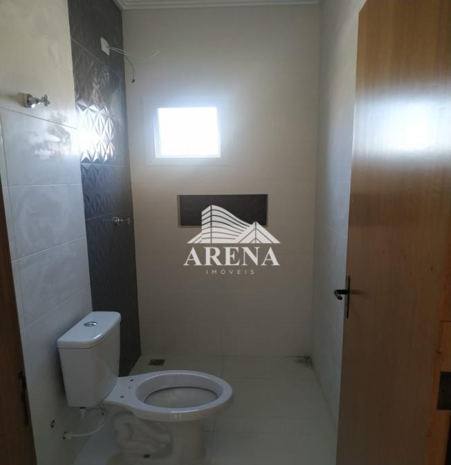 Apto baixo condoinio com 2 dormitórios ( 1 suíte) no Parque das Nações