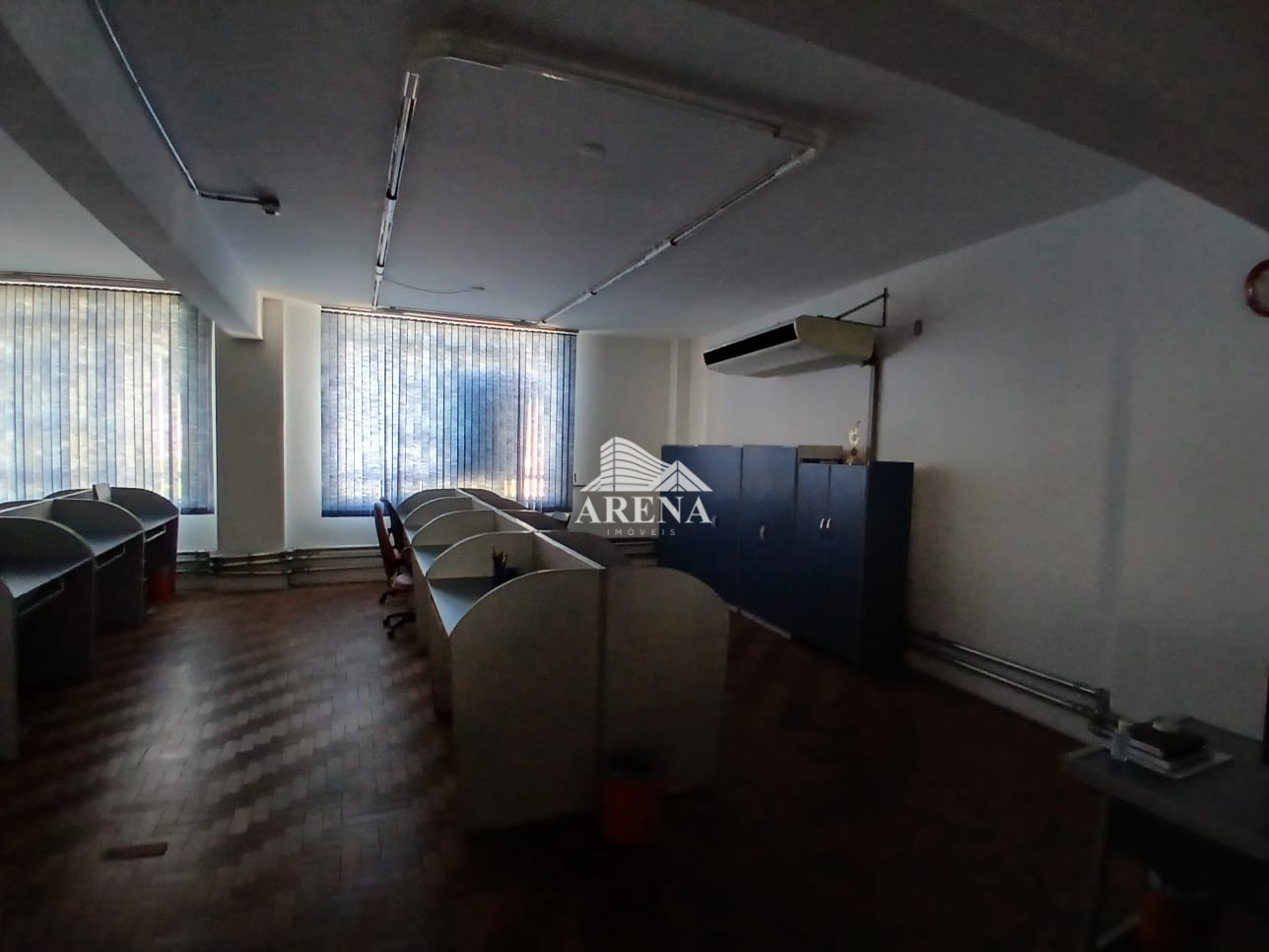 Andar Corporativo à venda com 740m² de área total e 684 m² de área útil por R$ 1.890.000 - Centro Hi