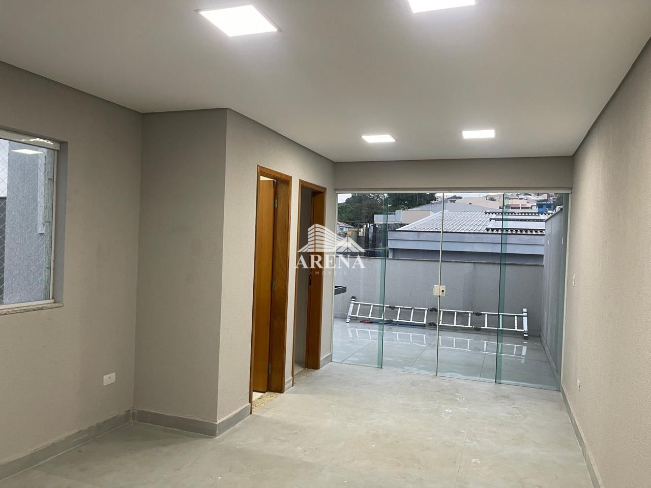 Cobertura s/c 108m² semi-mobiliada