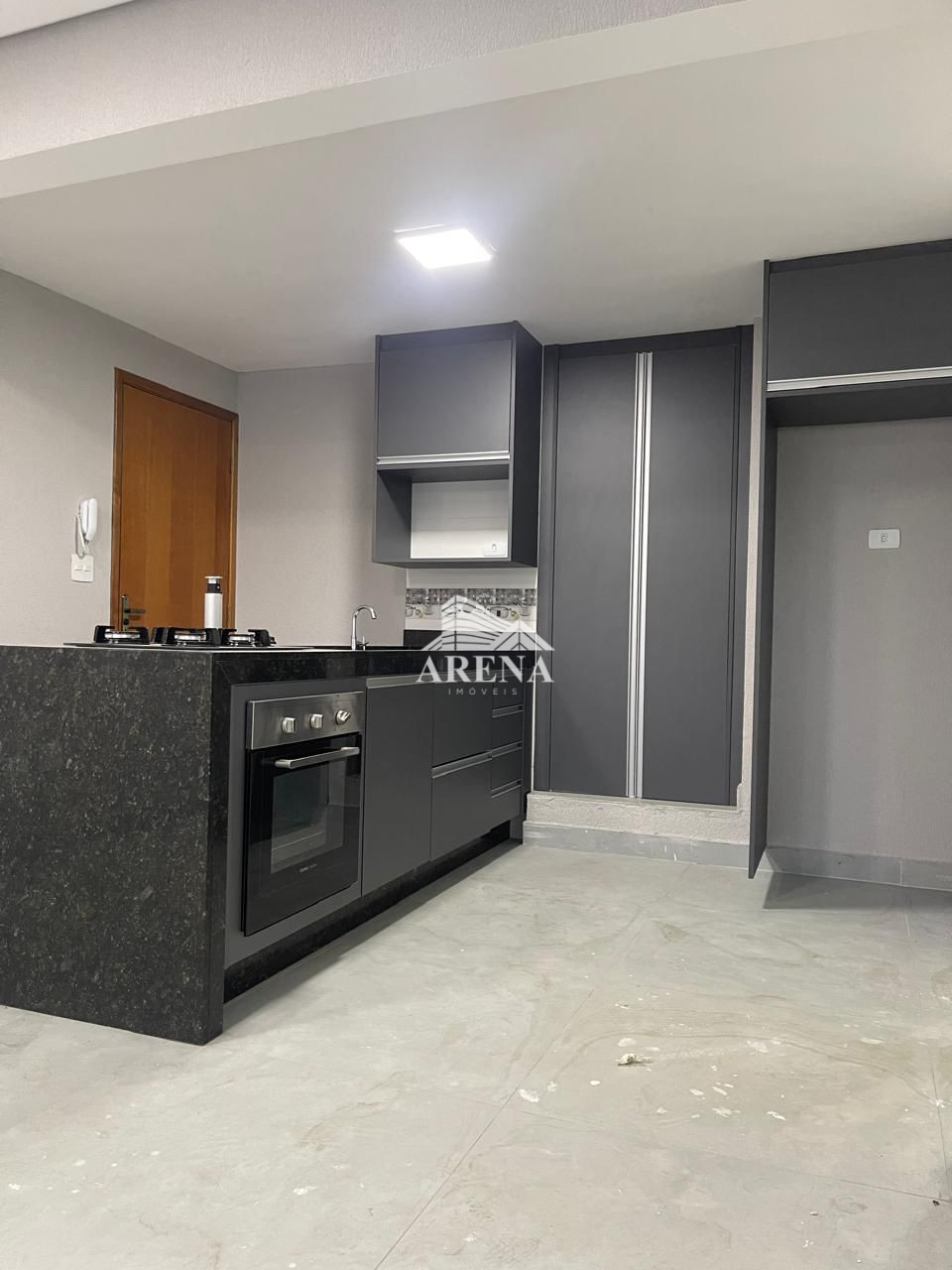 Cobertura s/c 108m² semi-mobiliada