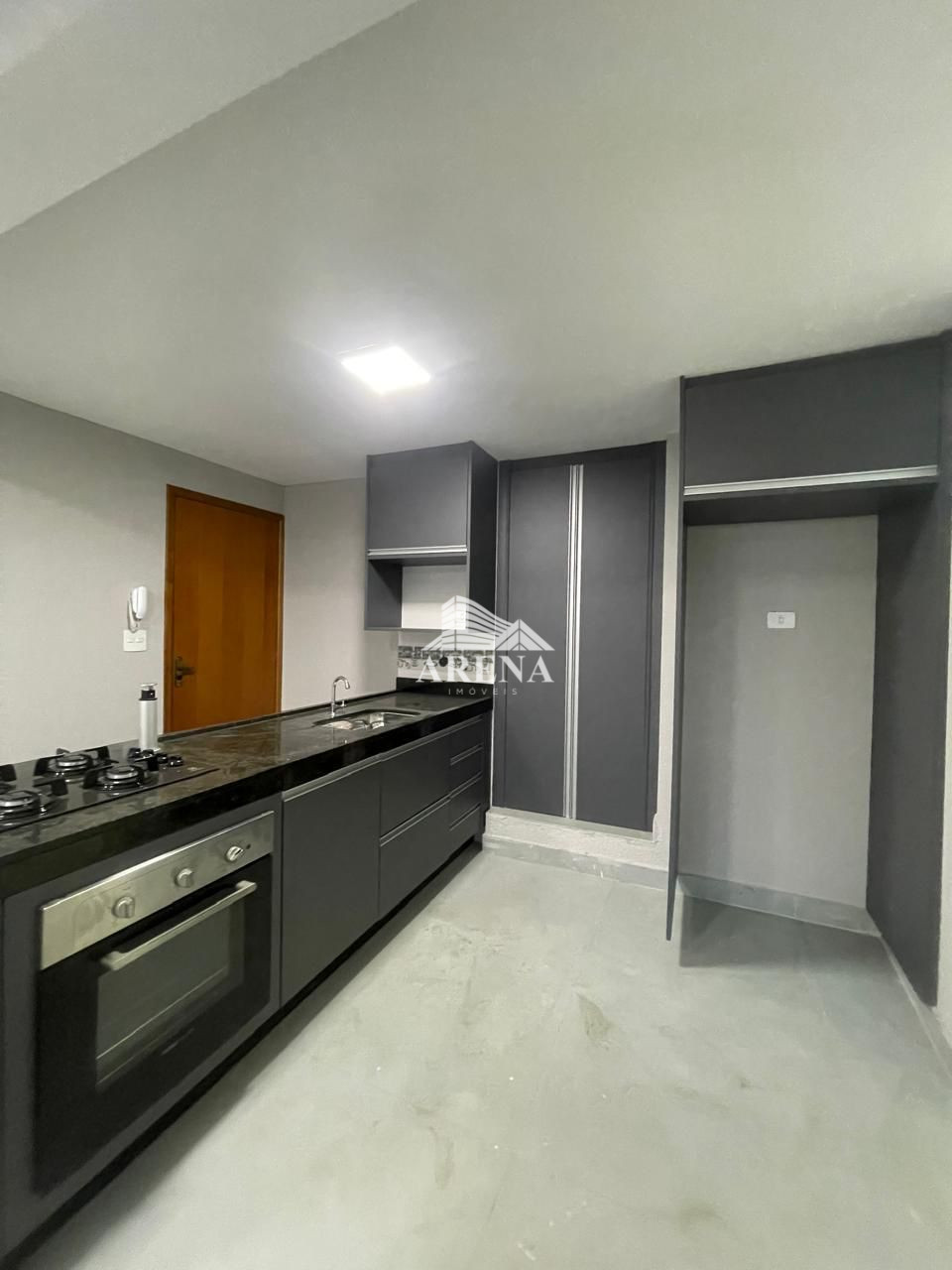 Cobertura s/c 108m² semi-mobiliada