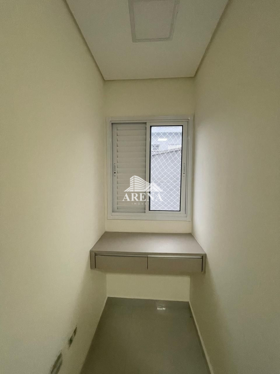 Cobertura s/c 108m² semi-mobiliada