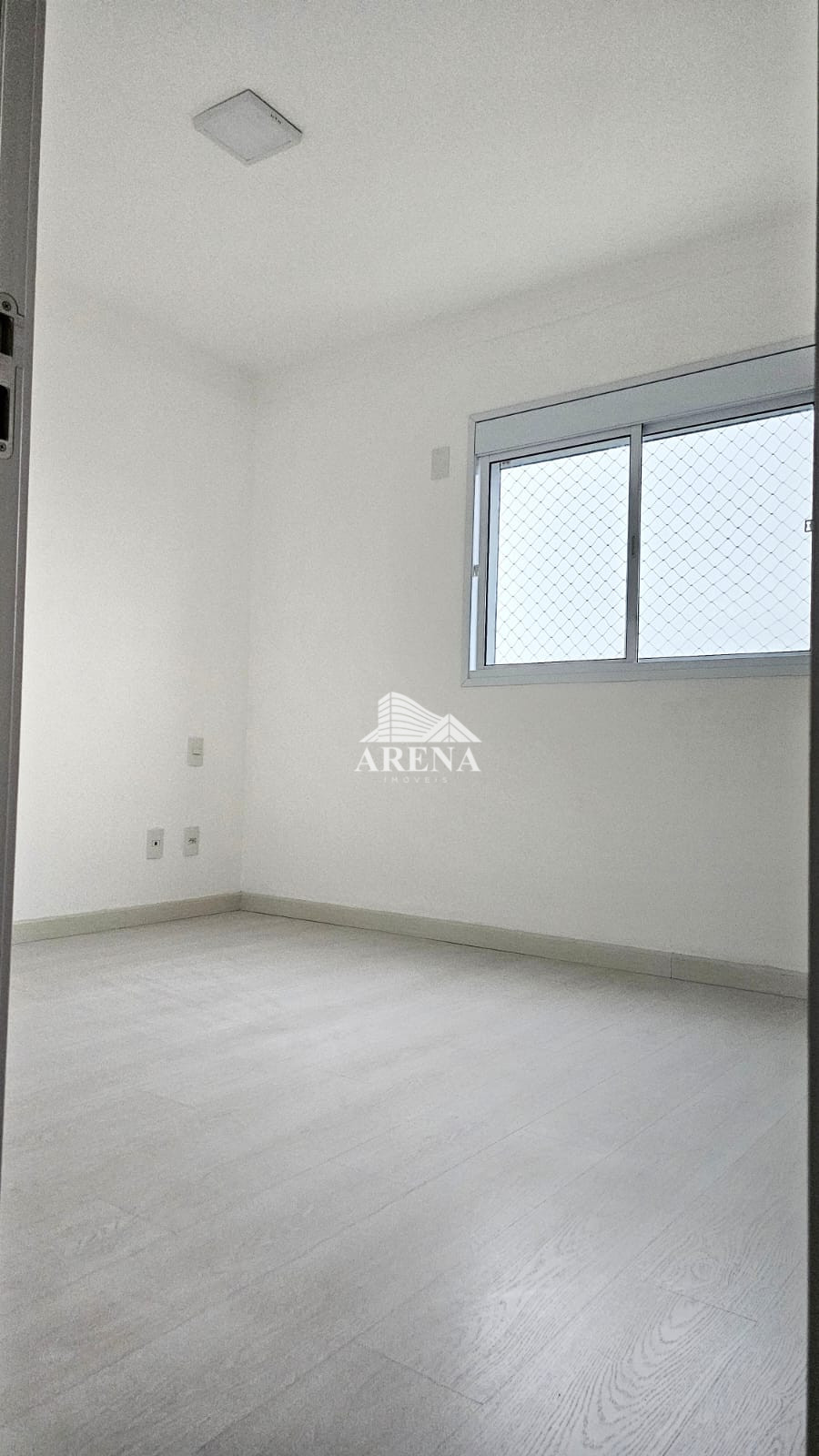 Apartamento 3 dormitórios por apenas R$ 520 mil 